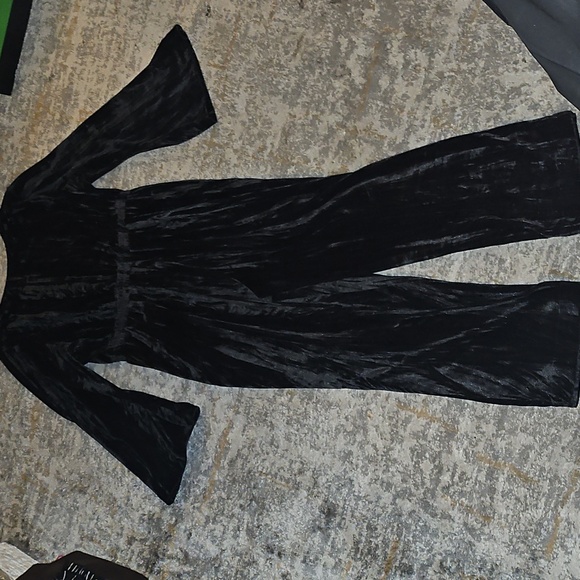 A New Day Black Velvety Jumpsuit Long Bell Sleeve Elastic Waist XL - Picture 14 of 14